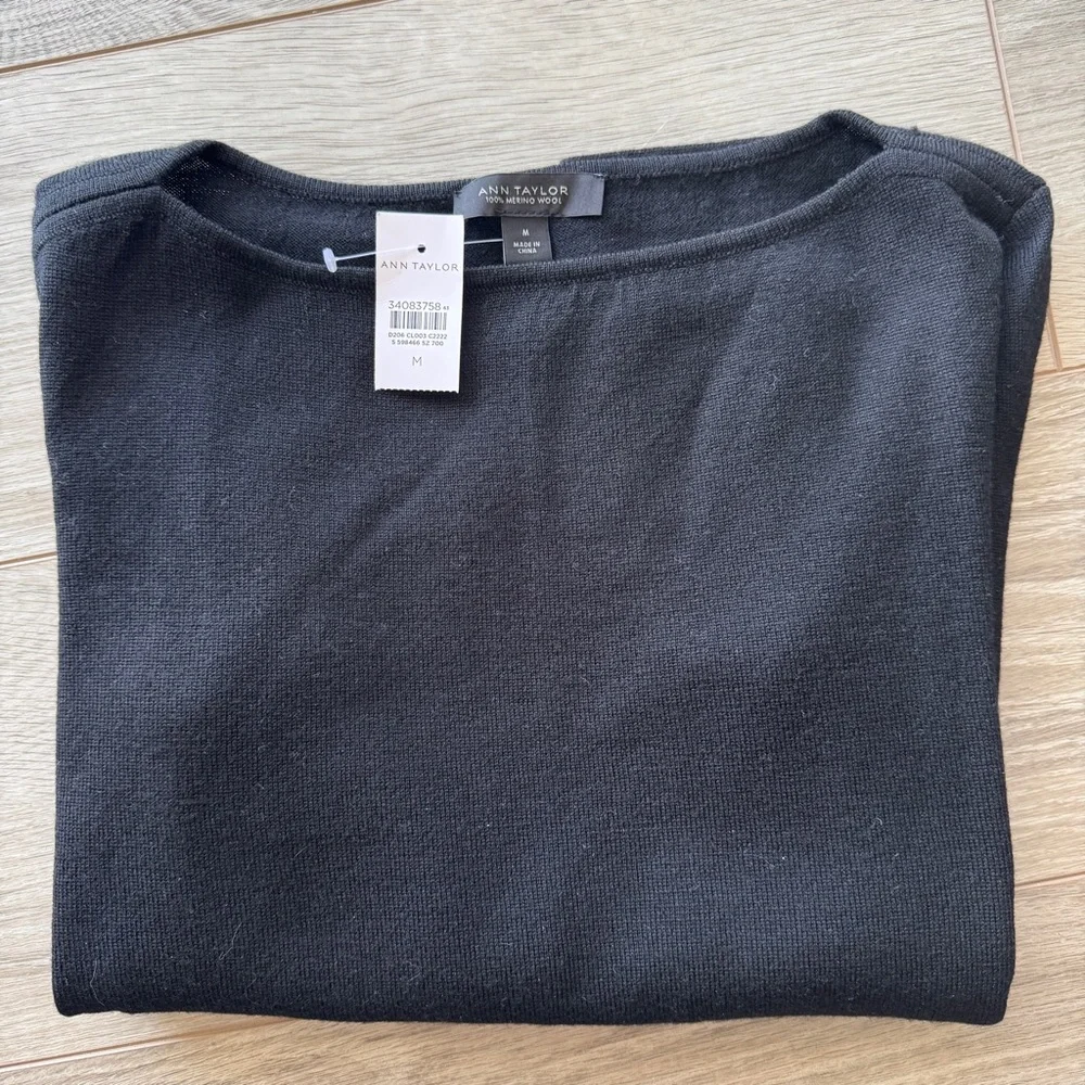 Ann Taylor 100% Merino Wool Sweater - Picture 7 of 8